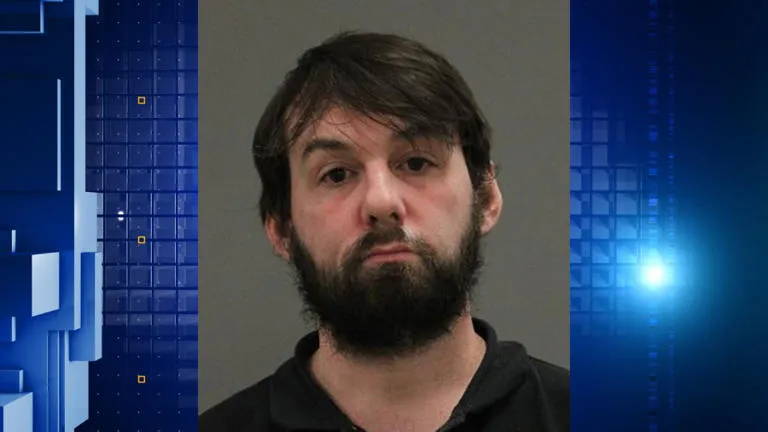Facebook "Entrepreneur" Gets 8+ Years for Selling Meth